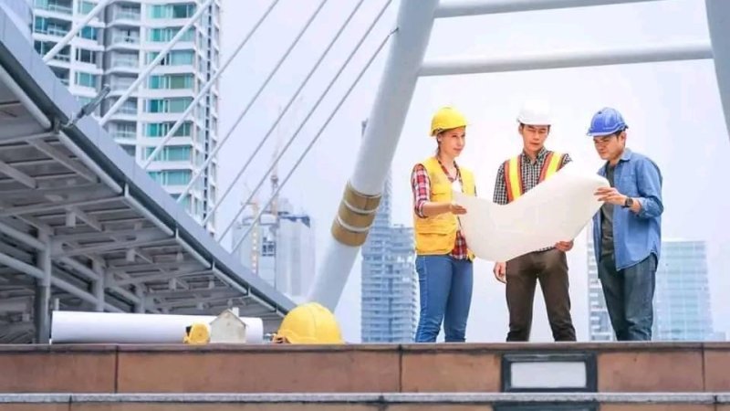 یو ملکي انجنیر څه کوي؟