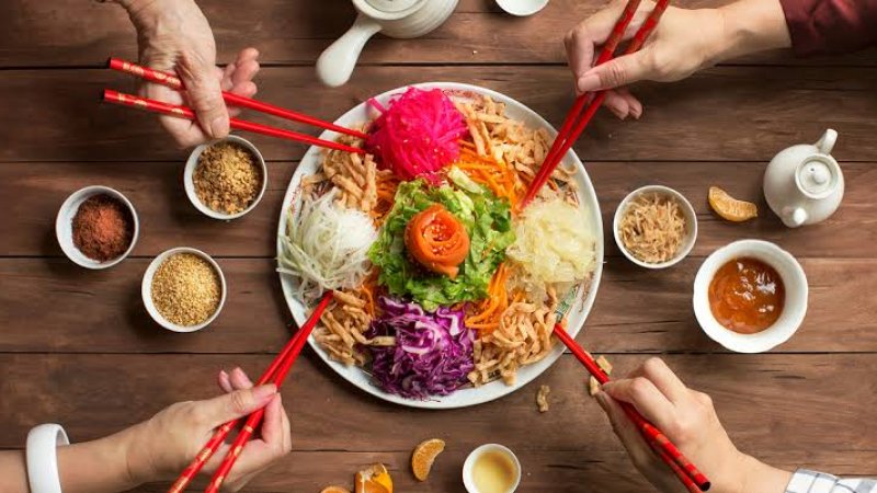 په نړۍ کې د ډوډۍ خوړلو حيرانوونکي رواجونه