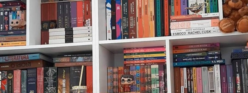 کوم کتاب ولولو او څنګه یې ولولو؟