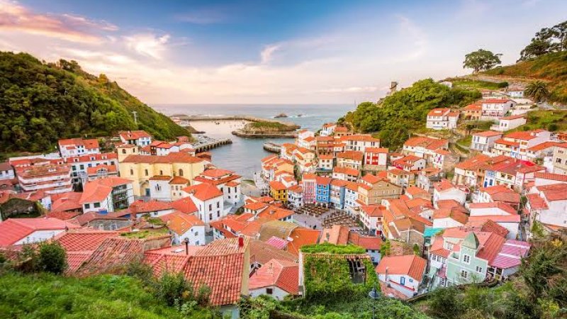 هسپانیه (Spain) وپېژنئ!