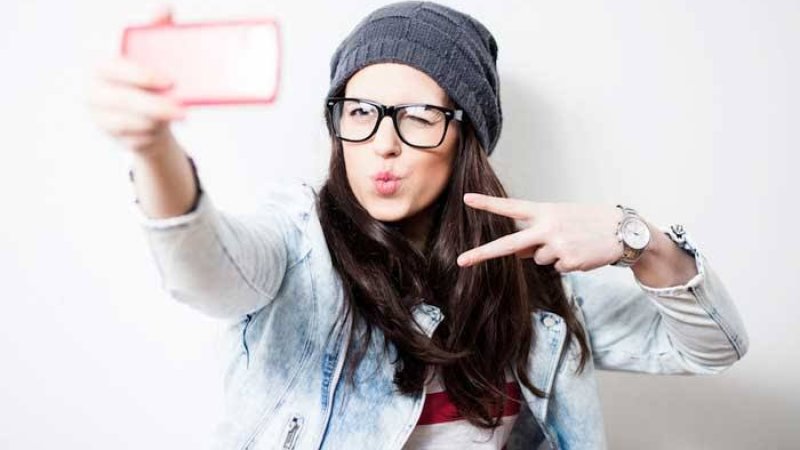 د غوره سلفي اخیستو لپاره باید څه وکړو؟